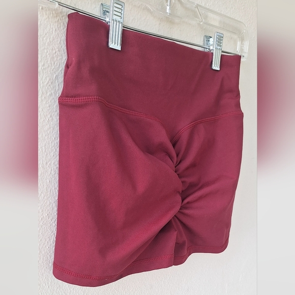 Women's Ruched Butt Lifting Workout Shorts Wine red Size S - Picture 5 of 7